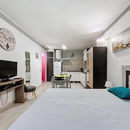 Apartamento Pi Y Sunyer 8 4 - Estudio A 50 M De La Playa *