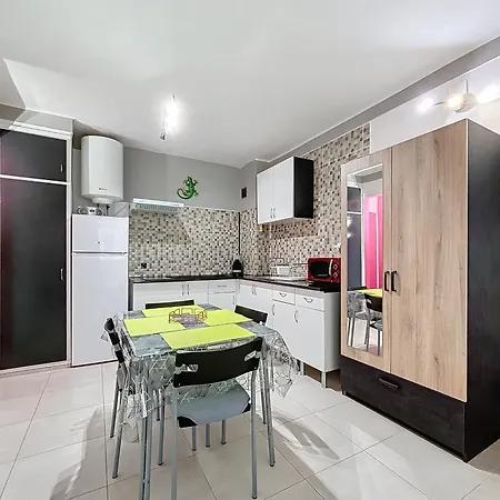 Apartamento Pi Y Sunyer 8 4 - Estudio A 50 M De La Playa Rosas