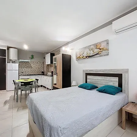 Apartment Pi Y Sunyer 8 4 - Estudio A 50 M De La Playa